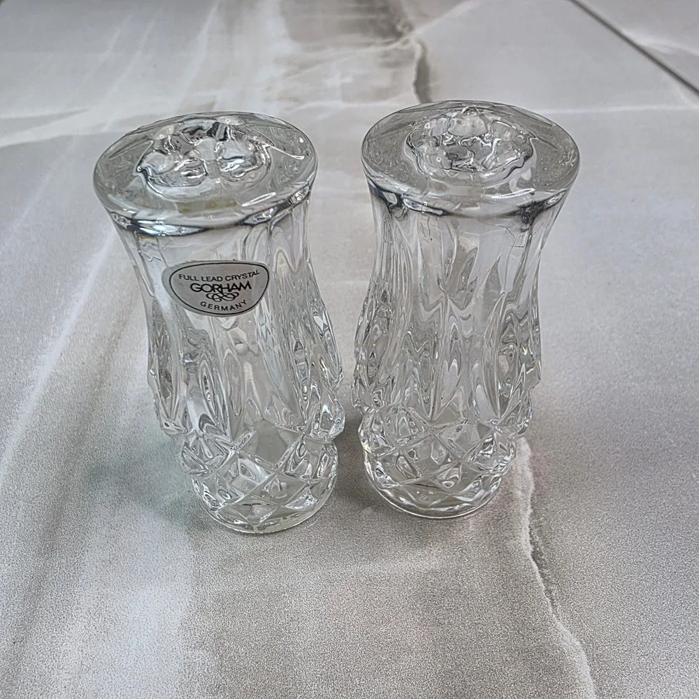 Gorham Full Lead Crystal Salt and Pepper Shakers Diamond Cut Germany 3‎ Inch S3